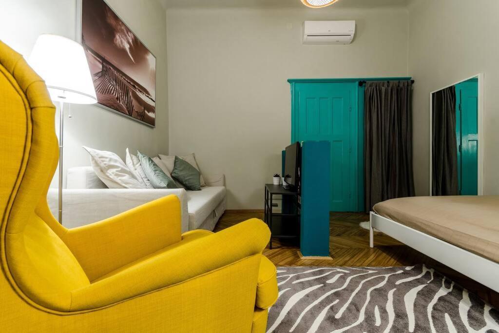 Cosy Apartment In Party District K30 Budapest Esterno foto
